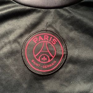 Men’s Paris Saint Germain Jersey size: M